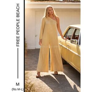 MSRP: $138 ✨ Free People Beach One Shoulder Wide Leg Jumpsuit Size M (fits M-L)✨